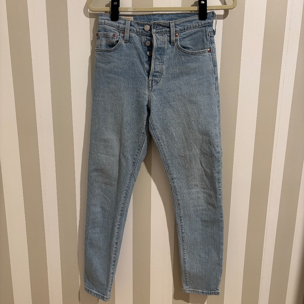 Levi's 501 Skinny Mid-Rise Jeans W25 L28 Light Wash